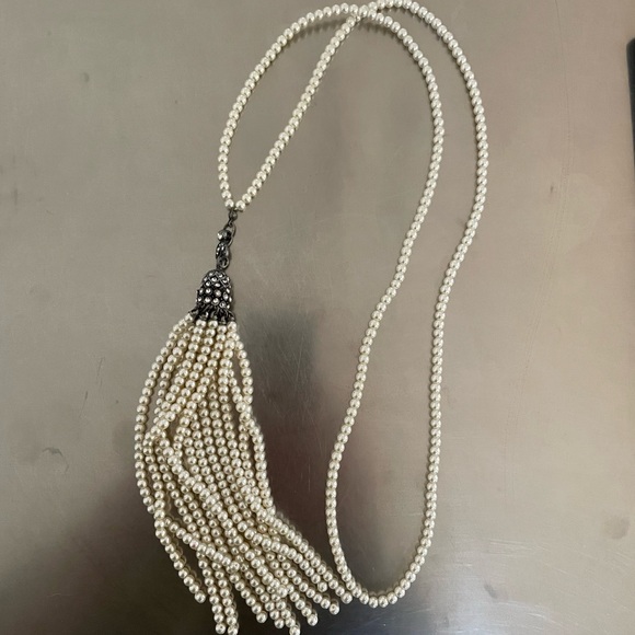 Jewelry - Vintage Pearl Tassel Necklace
